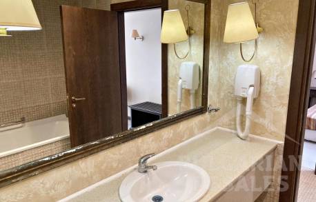 Двухкомнатный апартамент в элитном комплексе Royal Beach Barcelo - Фото12