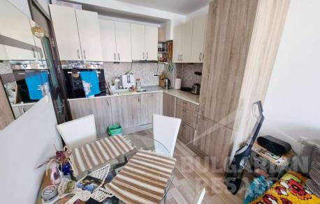 Compact flat in a small cosy complex - Photo 3