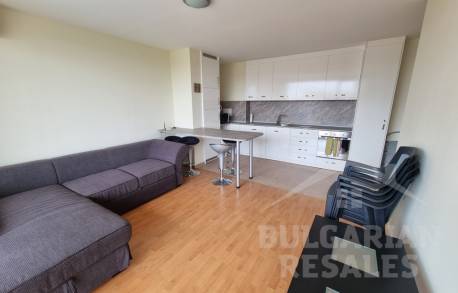 Просторен апартамент в комплекса Холифей Форт - Снимка 6