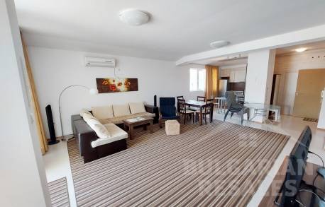 Apartment with spacious rooms in the Sunny Beach Hills complex - Photo 5