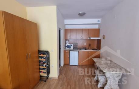 A great investment! Studio with access to the pool - Photo 5