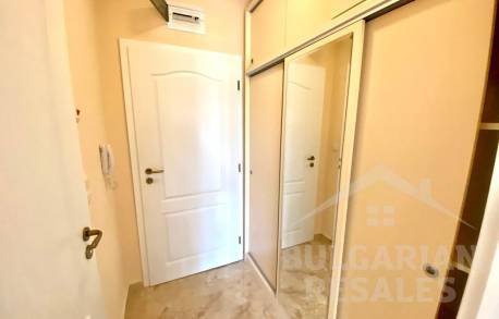 Красив апартамент в комплекса Venera Palace - Снимка 4