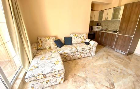 Красив апартамент в комплекса Venera Palace - Снимка 6