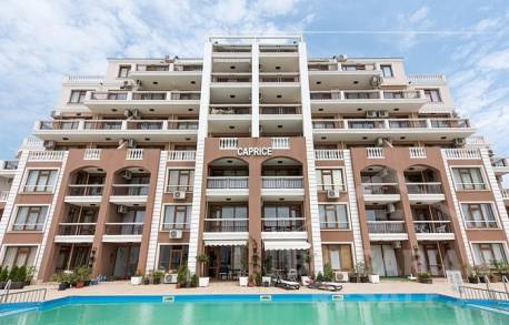 Обратите внимание! Квартира с выходом на бассейн в комплексе Каприз - Фото9