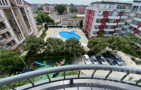 Купете евтино студио в центъра на курорта - Снимка 1