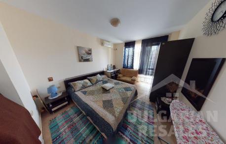 Duży apartament w prestiżowej części kurortu  - Фото10