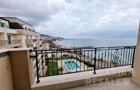 Nowy apartament z widokiem na morze na pierwszej linii - Фото11