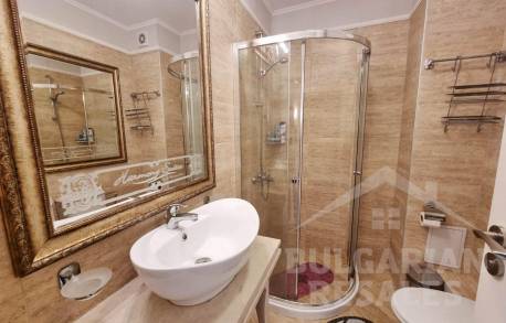 Уютный апартамент в элитном комплексе - Фото11