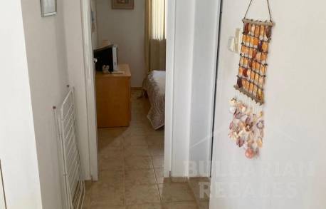 Quick bargain! Spacious apartment in a cozy complex  - Photo 6