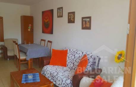 Apartments in complex Ashton Hall  - Photo 4