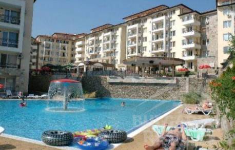 Apartment with spacious rooms in the Sunny Beach Hills complex - Photo 17