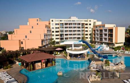 Квартира с двумя ванными комнатами в Тракия Плаза - Фото15