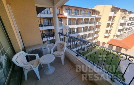 Отличная квартира с видом на бассейн на Солнеченом Берегу - Фото 5