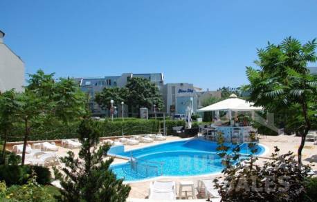 Уютен апартамент в близост до плажа - Снимка 10