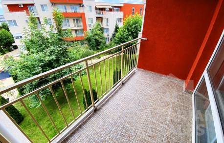 Трехкомнатная квартира в комплексе с большой территорией - Фото15