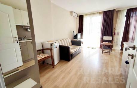 Studio pool view in the complex Aphrodite Palace - Photo 4