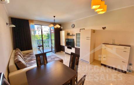 Луксозен недвижим имот на брега на морето Esteban complex - Снимка 5