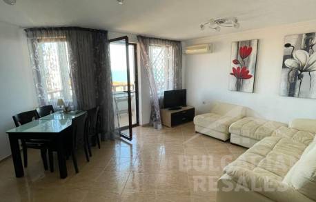 Голям апартамент тип мезонет с гледка към морето - Снимка 2