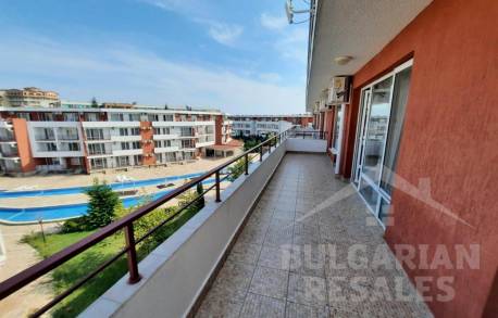 Трехкомнатный апартамент на 1 линии  - Фото13