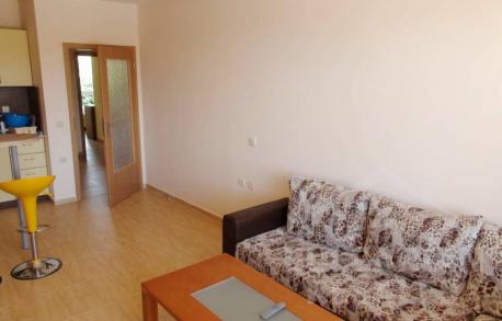 Апартамент в комплекс с красива територия, на 150 метра от морето - Снимка 4