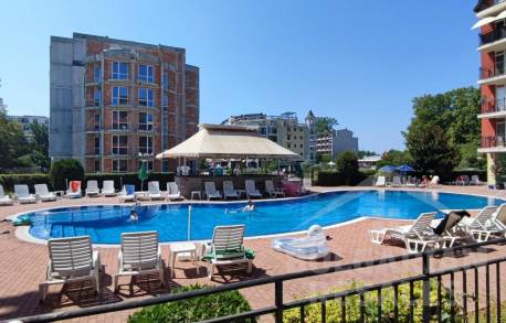 Быстрая сделка! Студия в большой террасой и видом на бассейн - Фото1