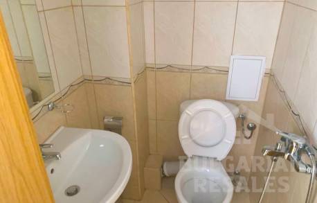 Apartments in complex Ashton Hall  - Photo 10