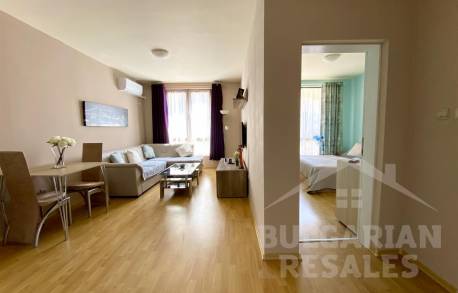 Апартамент в комплекс на брега на морето с добро обзавеждане - Снимка 6