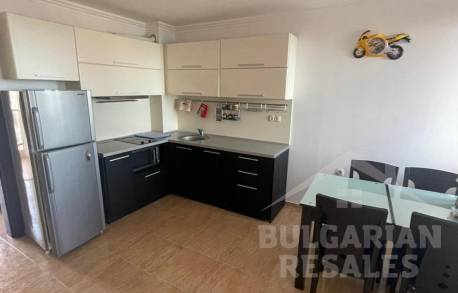 Голям апартамент тип мезонет с гледка към морето - Снимка 4