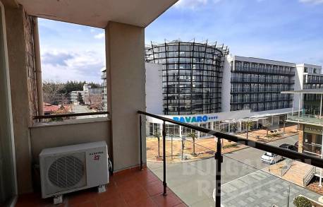 Výhľad na more, prvá línia, apartmán s praktickým dispozičným riešením, Slnečný breh - Фото16