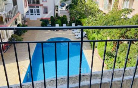 Изгодна цена! Студио в добър район на курорта - Снимка 1