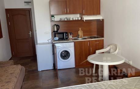 Изгодна цена! Студио в добър район на курорта - Снимка 2