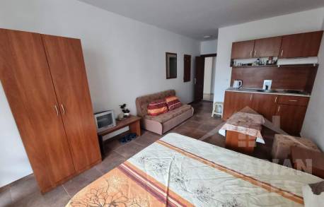 Przytulne studio w małym kompleksie z basenem - Фото4