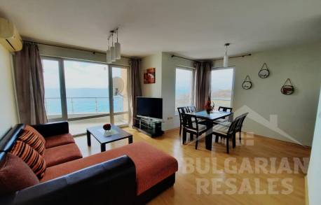 Panorama to the sea, two bedroom apartment in the complex - Photo 1