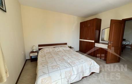 Апартамент с две спални на добра цена в центъра на курорта! - Снимка 5