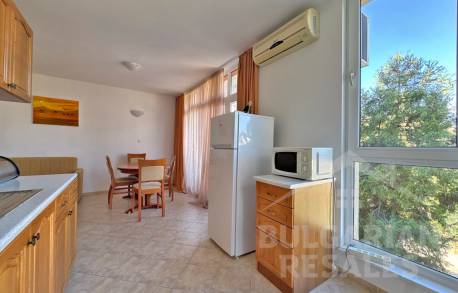 Convenient layout, two rooms, pool view, Sunny Beach - Photo 8