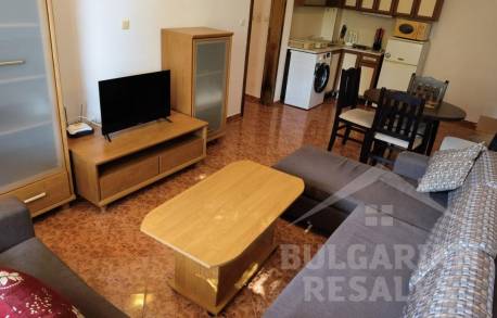 Great investment! Apartment in the central part of the resort - Photo 3