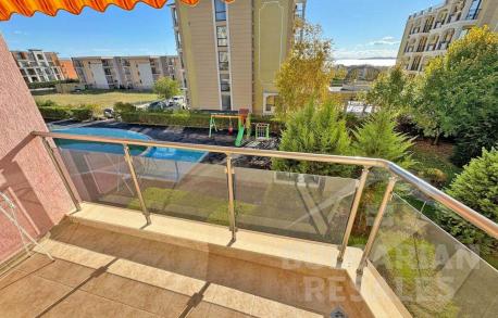 Удобно студио на брега на морето в Свети Влас - Снимка 6