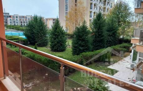 Студио в Свети Влас на 300 метра от плажа - Снимка 6