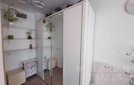 Просторен апартамент с добро обзавеждане и уреди - Снимка 8