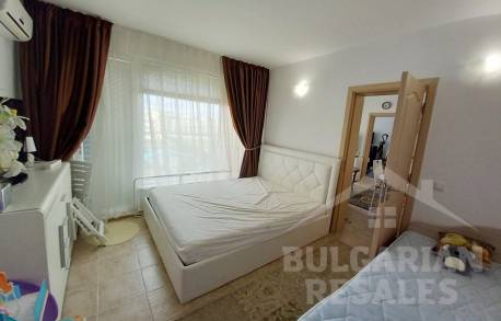 Просторен апартамент с добро обзавеждане и уреди - Снимка 9