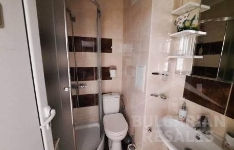 Просторен апартамент с добро обзавеждане и уреди - Снимка 5