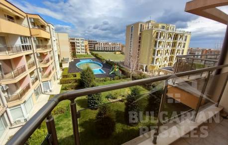 Просторен апартамент с добро обзавеждане и уреди - Снимка 1