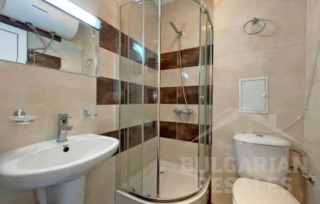 Апартамент в Свети Влас в тих квартал - Снимка 8