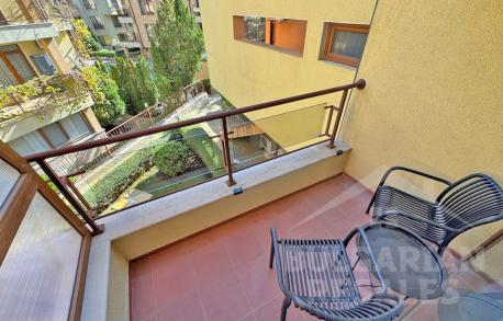 Студио със съвременен интериор в Свети Влас - Снимка 9