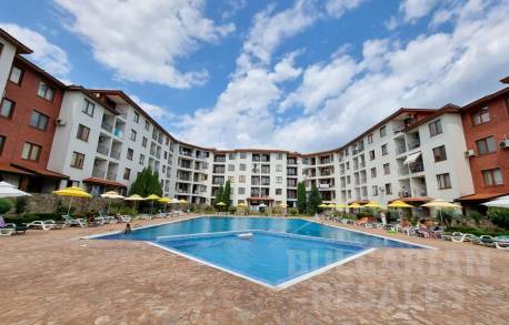 Спешна продажба! Апартамент в престижен комплекс - Снимка 13