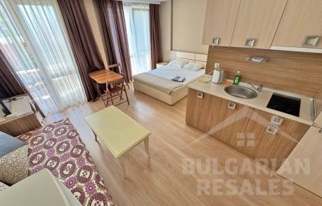 Výhľad na bazén! Útulný zariadený štúdio v komplexe „Aphrodite Palace“ - Фото3