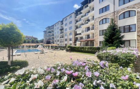 Widok na basen! Ładne mieszkanie 5 minut od plaży - Фото1