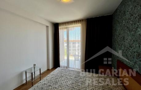 Przestronny apartament zaledwie 250 metrów od plaży w Ravda - Фото12