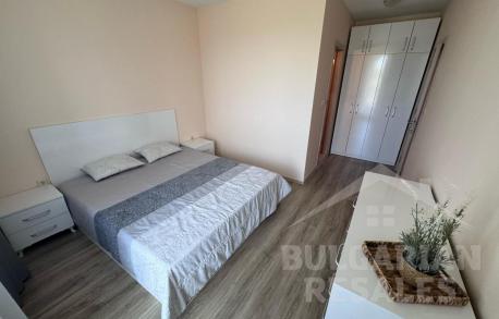 Widok na basen i wygodny układ - mieszkanie w „Apollon 9” - Фото11