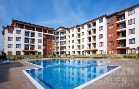 Apartment in a good area of Ravda - Photo 1